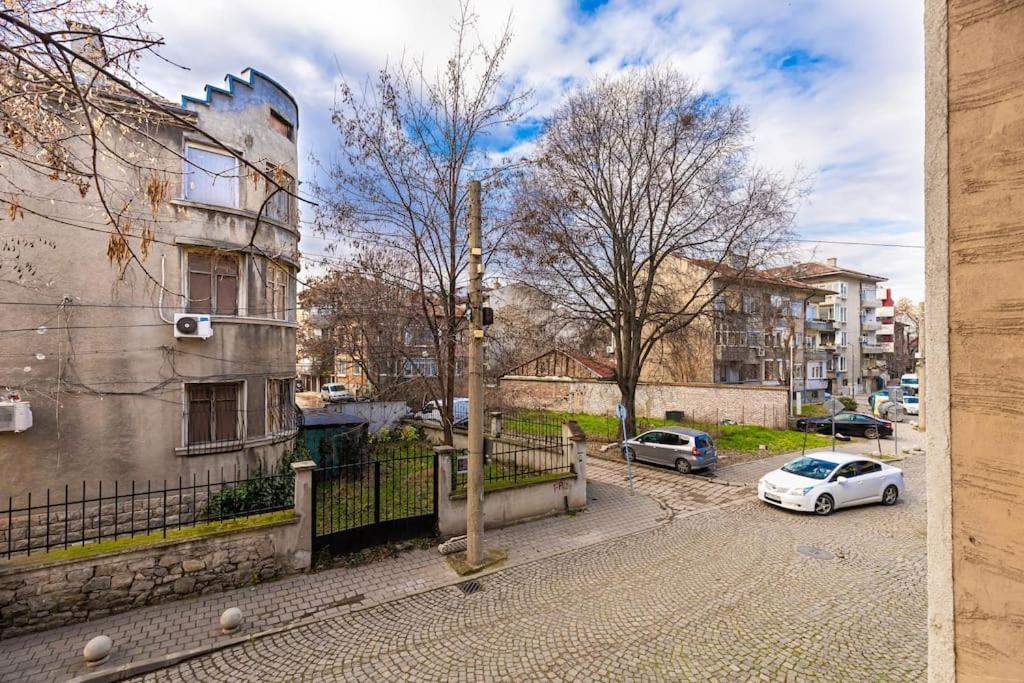 Dufti Home In Plovdiv Center & Old Town / Kapana Luaran gambar